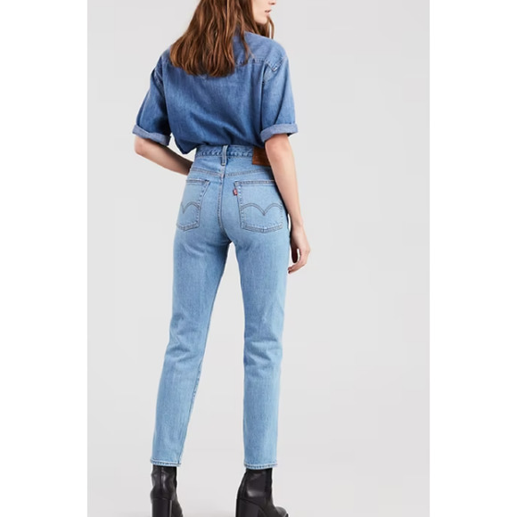 Levi’s Wedgie Icon Ankle Jeans High Rise Button Fly in Bright Side Light Wash - Picture 12 of 12